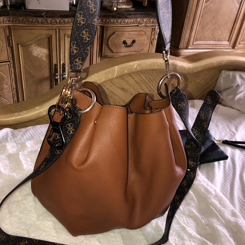 Shoulder/Crossbody guess bag